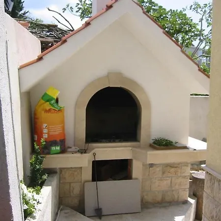 127-4 * Baška Voda