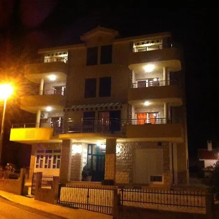 127-4 Appartement *